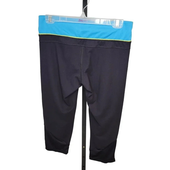 Champion Black / Blue Active Soft Crop Leggings - Picture 6 of 6